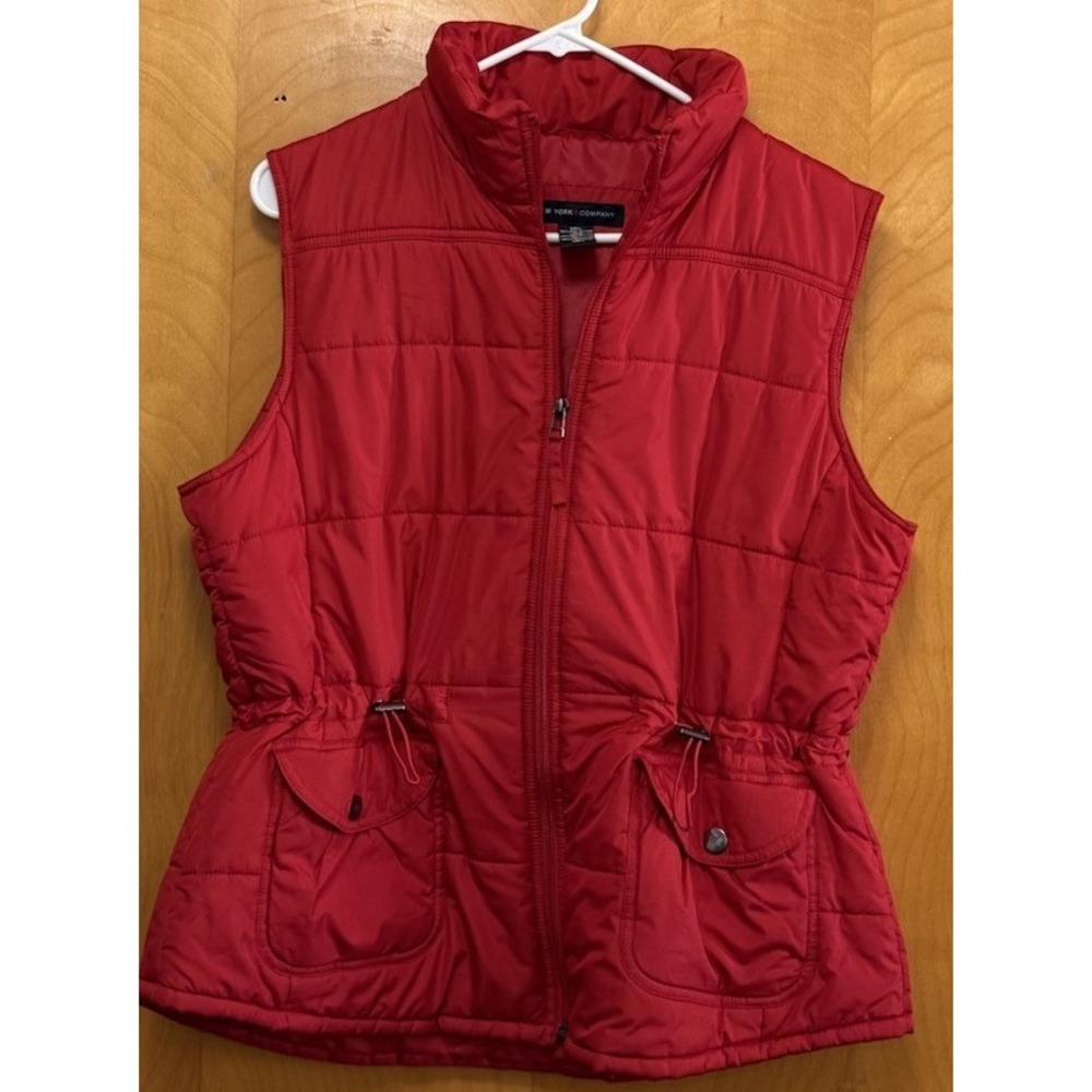 New York &‎ Co Womens Cinch Waist Puffer Vest Jacket Pockets Red Sz L